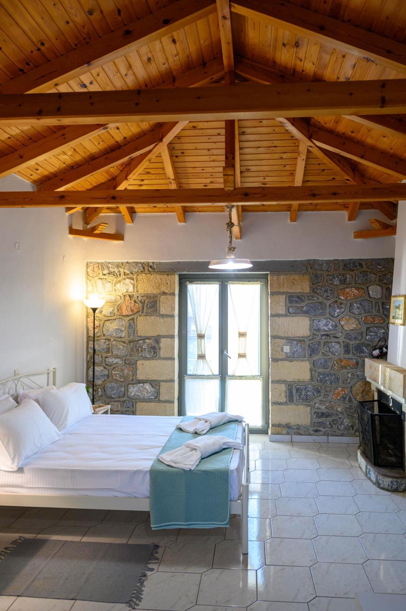 Σελήνη Apartment Kotronion  Bagian luar foto